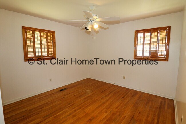 Building Photo - Ragland Rental