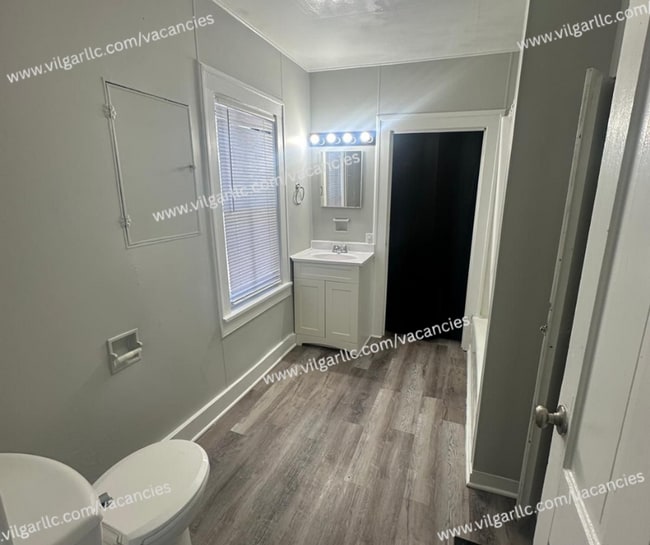 Building Photo - Step into comfort, convenience, and quality living in this conveniently designed 4-bedroom, 2-flo...