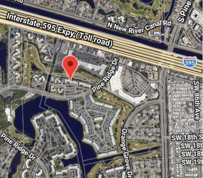 Building Photo - 9460 Tangerine Pl