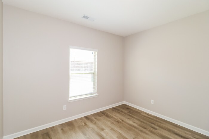 Building Photo - 415 Beau Tisdale Dr