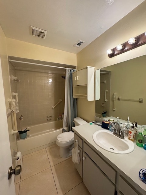 Building Photo - 819 Poinciana St