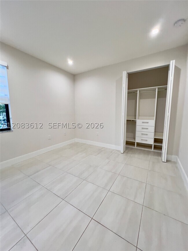 Building Photo - 8281 NW 48th St