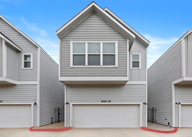 Primary Photo - 847 Rachel St