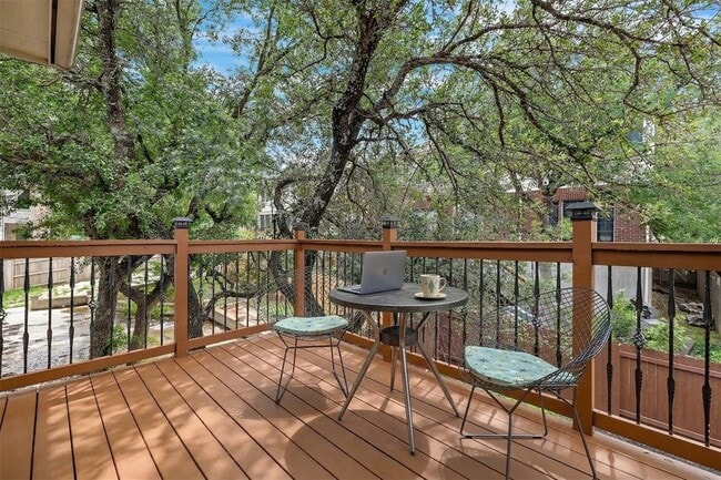 Building Photo - 10707 Bramblecrest Dr