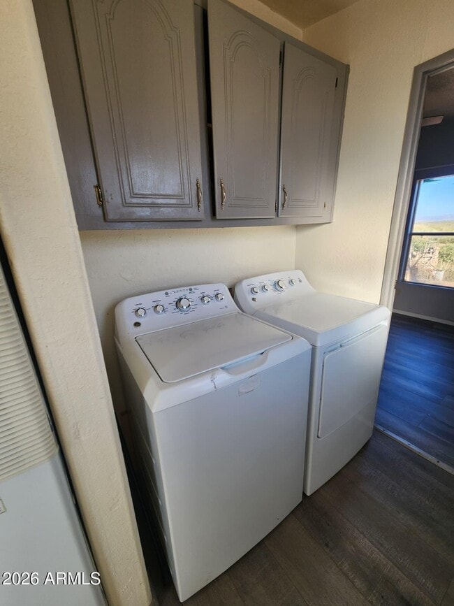 Building Photo - 4901 W Churella Trail