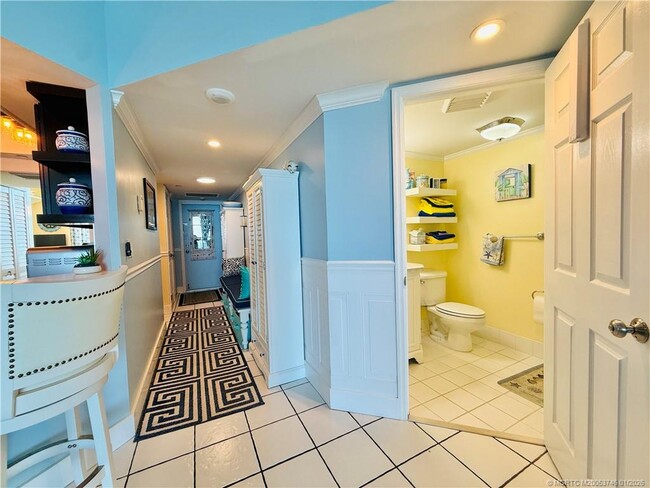 Building Photo - 8800 S Ocean Dr