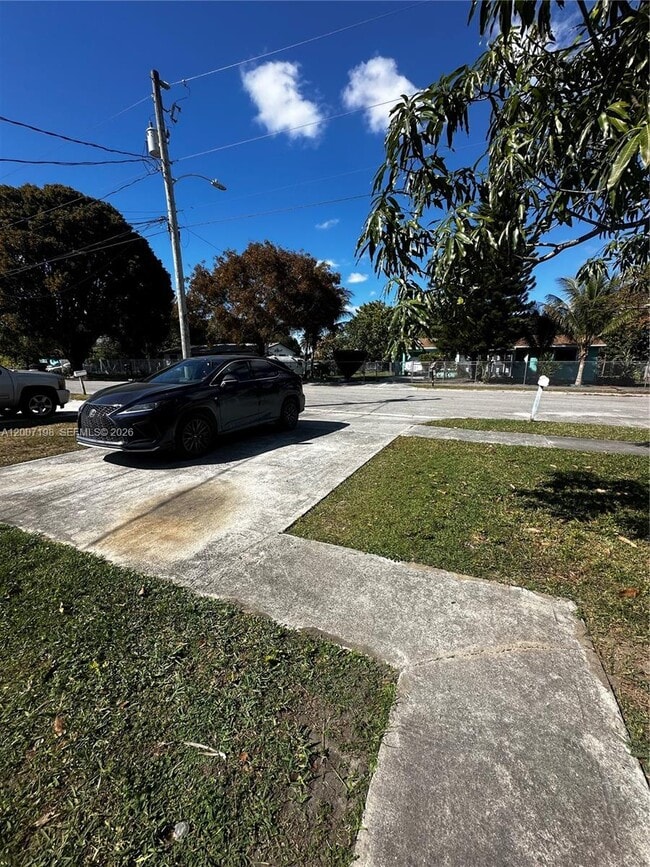 Building Photo - 10452 SW 177th St