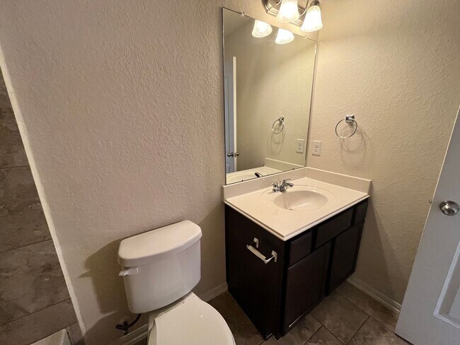 Building Photo - For Lease | 4 Bed, 3.5 Bath | 3,044 Sq Ft ...
