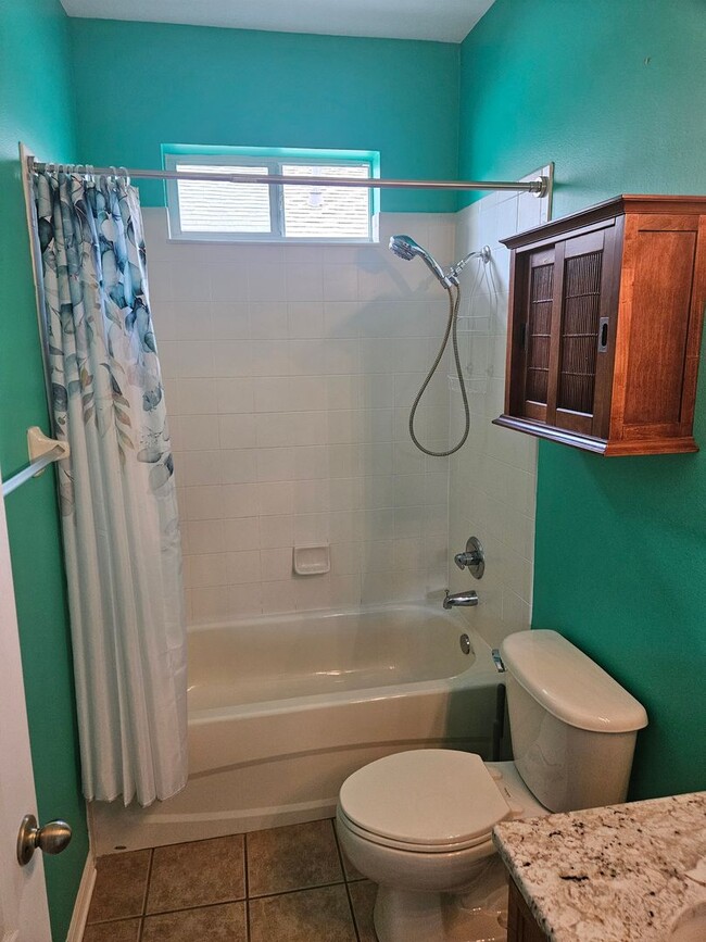 Building Photo - "Move in with a 12-month lease starting No...