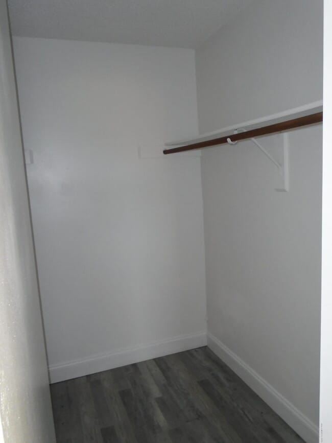 Building Photo - 840 N Atlantic Ave