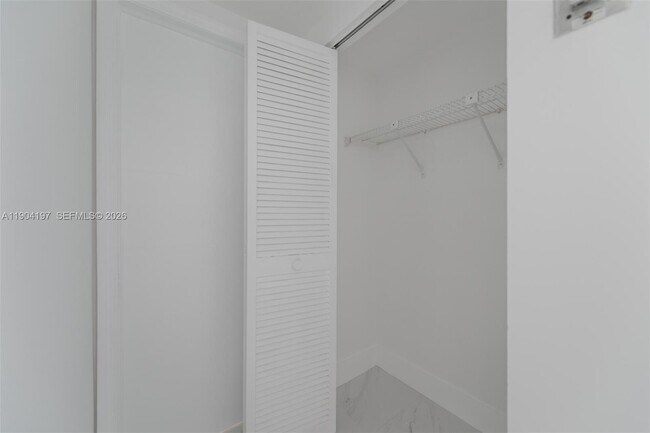 Building Photo - 1950 S Ocean Dr