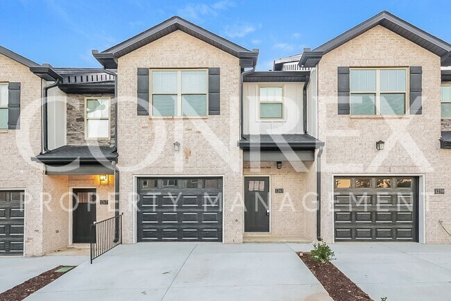 Primary Photo - Beautiful 3 Bedroom Townhome in Lebanon, TN!