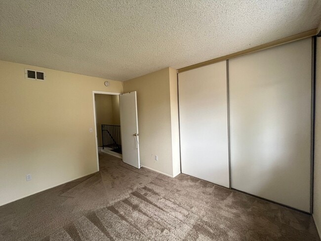 Building Photo - Cozy 2 Bed 1 Bath Home For Rent