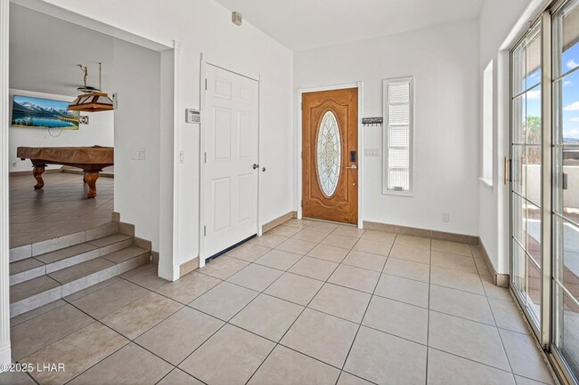 Building Photo - Long Term Rental heated pool & hot tub