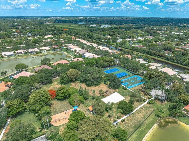 Building Photo - 12620 Countryside Terrace