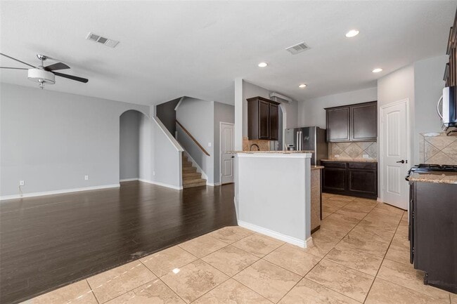 Building Photo - 19701 Drifting Meadows Dr