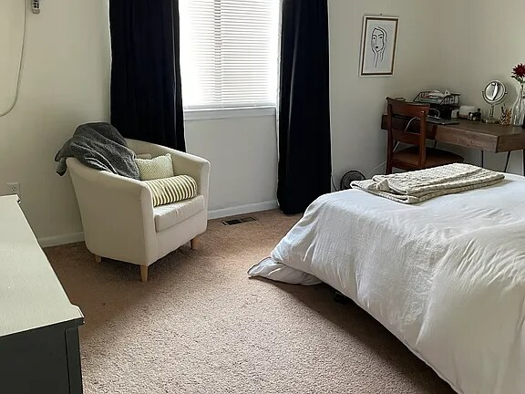 Building Photo - 1280 Dewey St