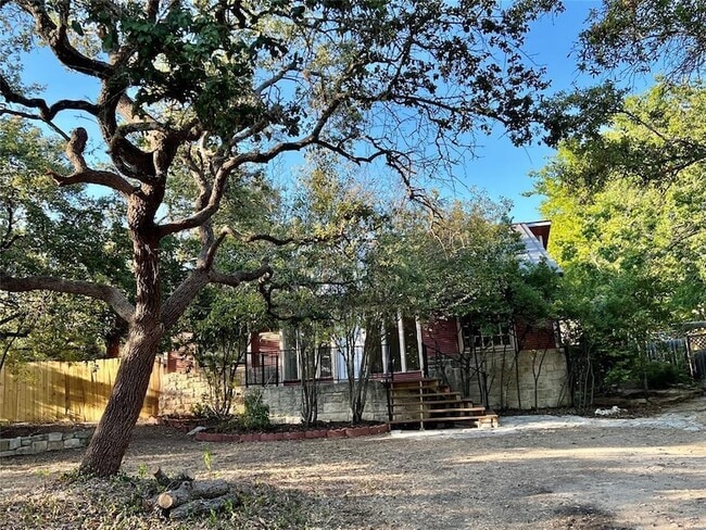 Building Photo - 15106 Mettle Dr