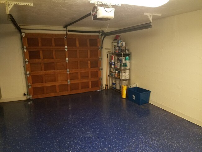 Building Photo - WINTER SPECIAL: Beautiful Hidden Gem Moder...