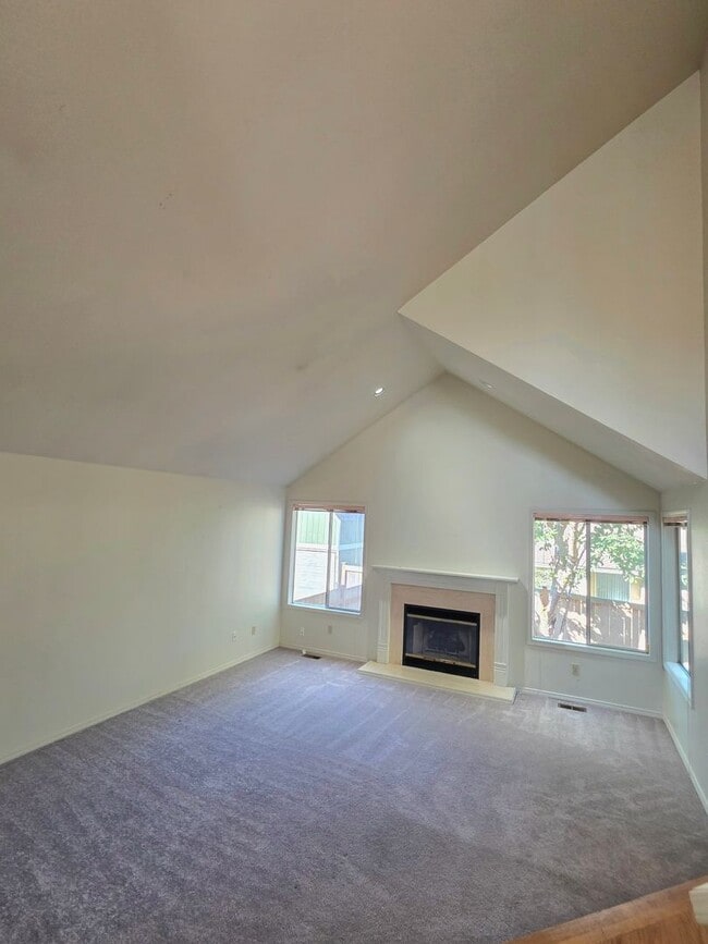 Building Photo - 4718 SW 314th Pl