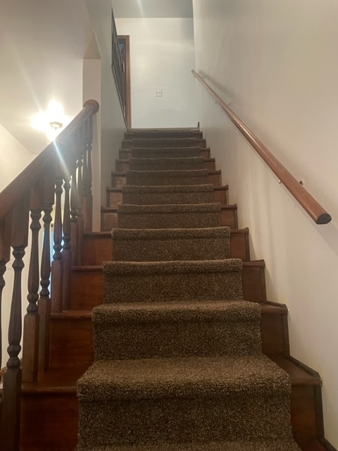 Building Photo - 7209 Main St