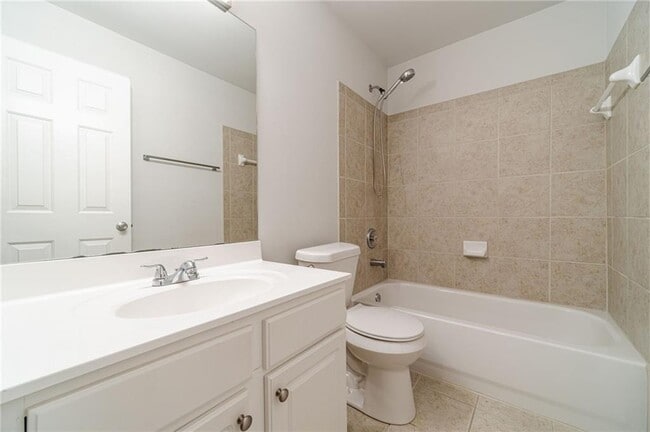 Building Photo - 2061 Fosco Dr NW