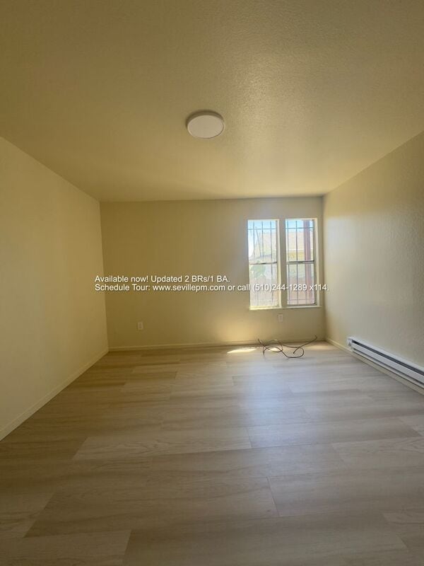 Building Photo - 5438 Holland St