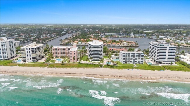 Building Photo - 2917 S Ocean Blvd