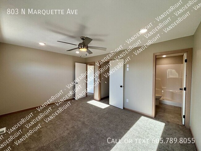 Building Photo - 803 N Marquette Ave
