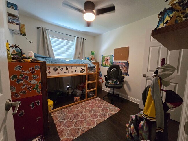 Building Photo - Updated - one story home in Moorpark's desirable Peach Hill neighborhood