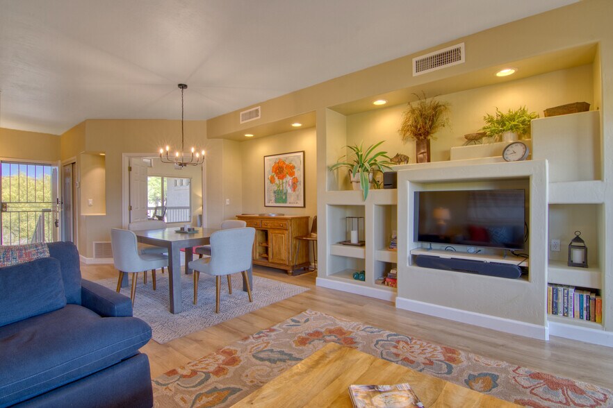 Building Photo - 655 W Vistoso Highlands Dr