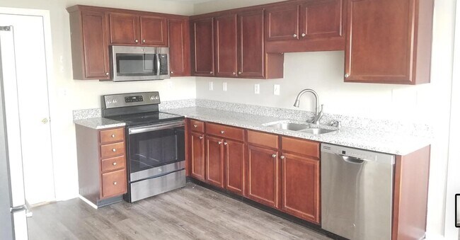 Building Photo - 2956 Polo Club Blvd