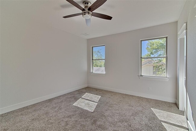 Building Photo - 8103 West Gate Blvd