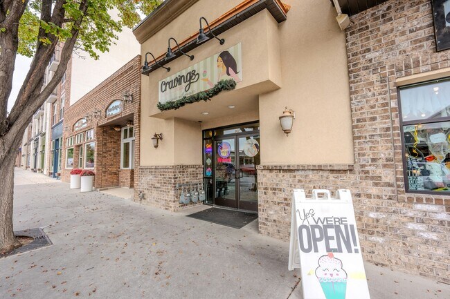 Building Photo - 67 S Main St