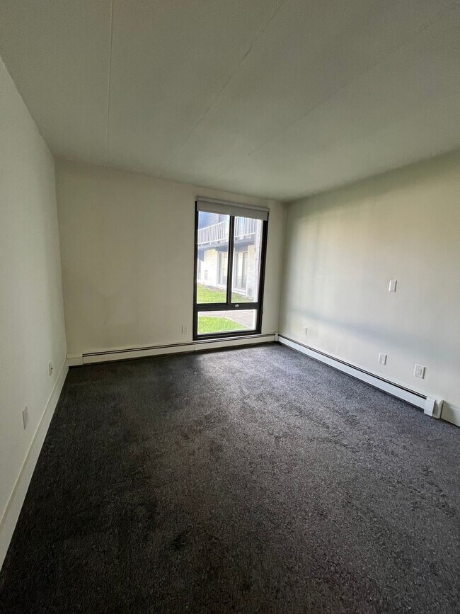 Building Photo - 7290 W Dean Rd