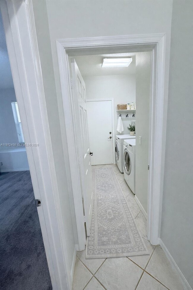 Building Photo - 5089 NW 121st Dr