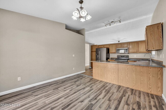 Building Photo - 17765 Oakview Ct