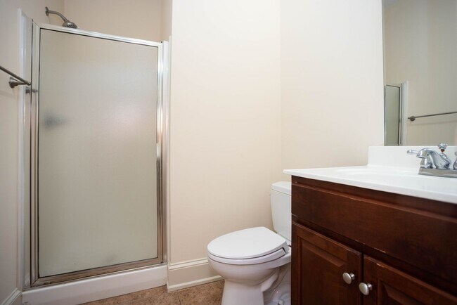 Building Photo - Leo's Path #1G