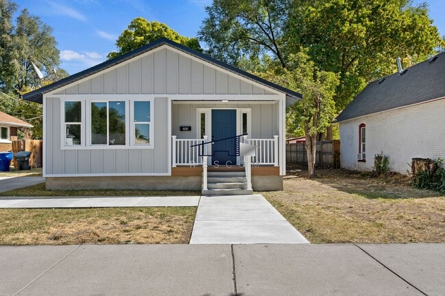 Building Photo - Updated Ogden 4 Bedroom 2 Bathroom Home Av...