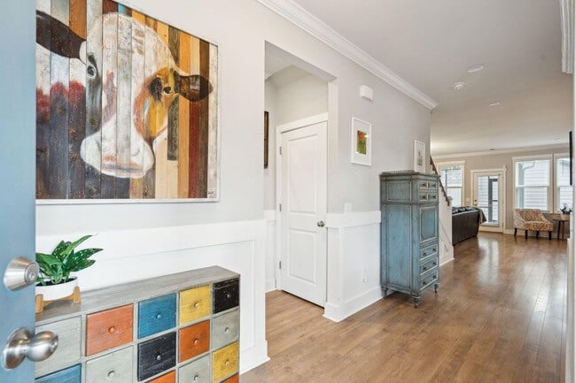 Building Photo - Impressive home in Oakfield loaded with up...