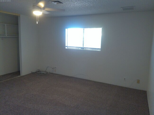 Building Photo - Spacious 3 Bedroom, 3 Bathroom Home with Bonus Room & 2-Car Garage – $1,900/month