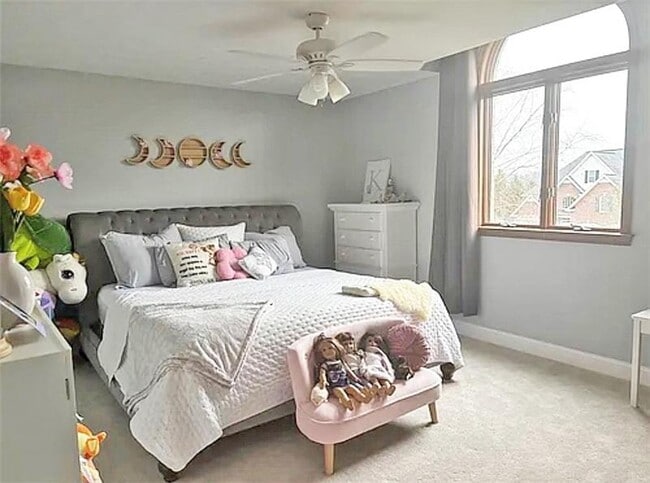 Building Photo - 120 Marlboro Dr