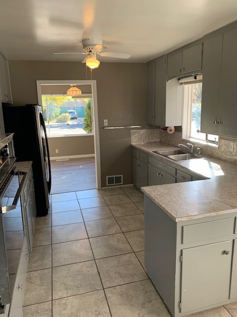 Building Photo - 29 Garden Park Cir NW