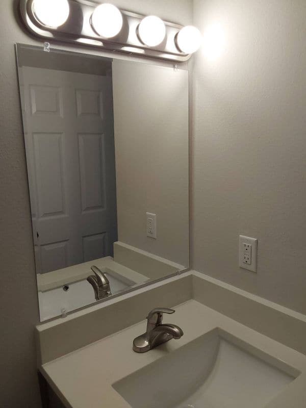 Building Photo - 9 Pony Express Dr