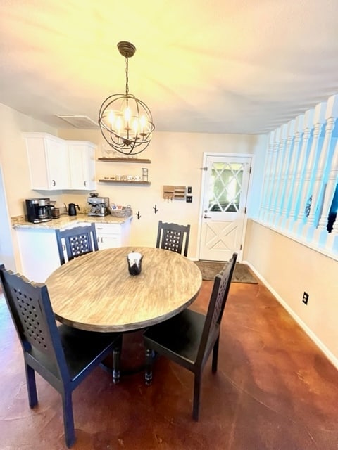 Dining area - 1247 W Devonshire St