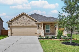 Building Photo - 6111 White Spruce Dr