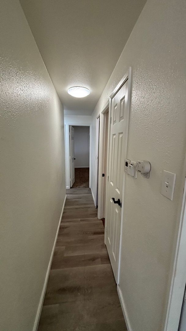 Building Photo - Updated 3 bedroom, 2 bathroom mobile!