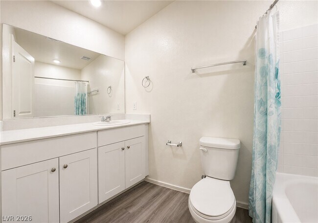 Building Photo - 3730 Celesta Vis Ave