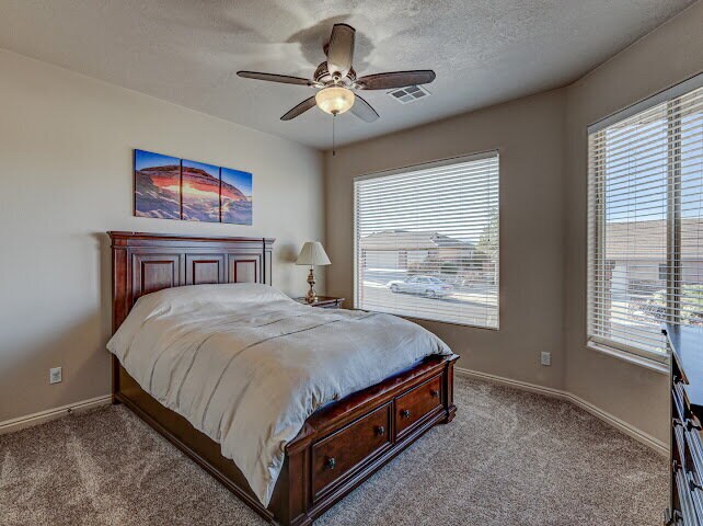 Building Photo - "Charming Fully-Furnished 1-Bed Oasis with Fireplace & Granite Touches in St. George!"
