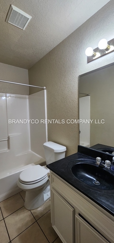 Building Photo - 5301 Morning Glen Ln